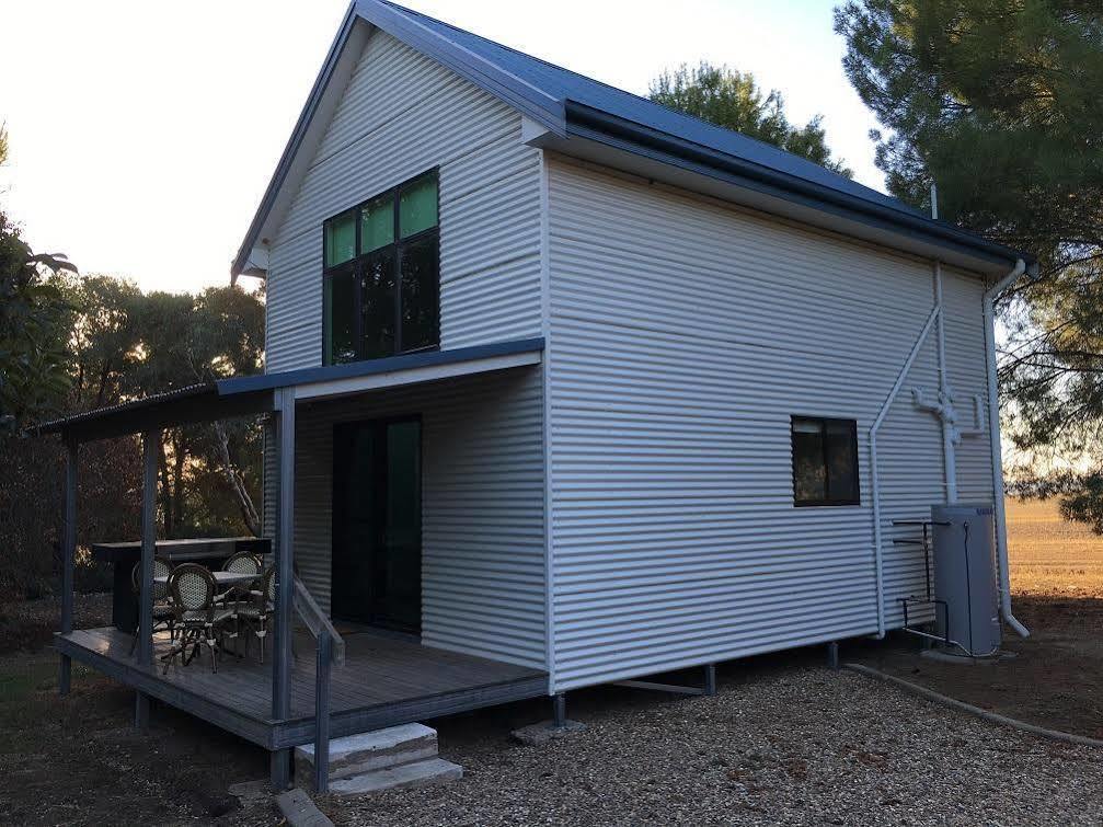 Hillview Farmstay Gundagai Dış mekan fotoğraf